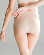 Load image into Gallery viewer, Invisible High-Waist Shapewear
